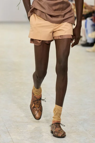 Look 101
